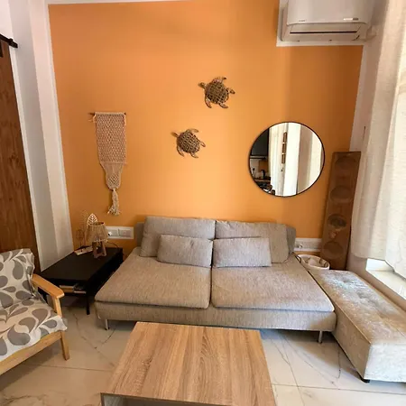 Holistic Homes - Zentral, Strandnah, Arbeitsplatz, Doppelbett, Kueche Pafos